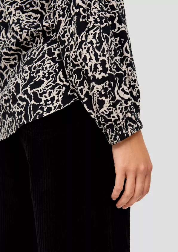 woman.blouse. s.oliver. black.2135941 (4)