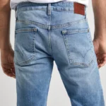 Men Mid Rise Slim Jeans RH8 Worn Light Blue PEPE.PM207388RH8 000 05 MO