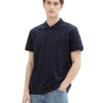 Men All-over Printed Polo Regular Fit Navy. Ανδρικό μπλουζάκι πικέ με γιακά και κοντό μανίκι. Κλασική γραμμή. Ελαφρύ και μαλακό ύφασμα. Μπλε σκούρα βάση με γεωμετρικά microprints. Σύνθεση 100% cotton . Collection : Spring / Summer 2024